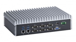Компактный безвентиляторный компьютер eBOX670-883-FL от компании Axiomtek.